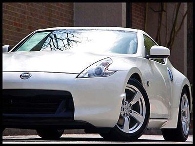 2012 nissan 370z. white. 1 owner clean carfax leather automatic