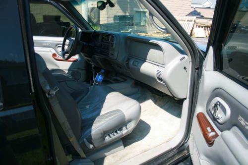 Purchase used 2000 GMC Yukon XL 2500 SLT Sport Utility 4 ... Purchase used 2000 GMC Yukon XL 2500 SLT Sport Utility 4 ...