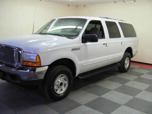 2000 ford excursion! 4 wheel drive! v10 4 wheel drive!