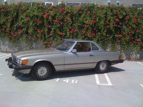 1988 mercedes benz 560sl convertable with hard top