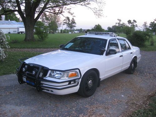 2006 ford crown victoria police interceptor fully loaded
