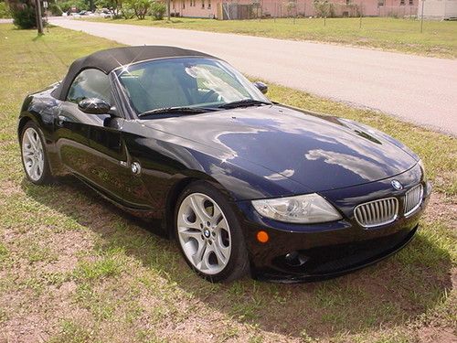 2005 bmv z4 3.0i  / convertable / one owner / 88k miles / automatic / alloys