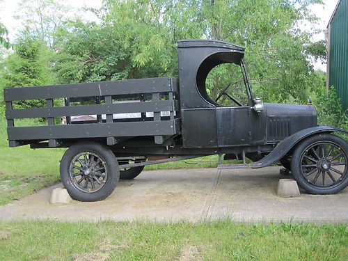 1924 ford model t pickup truck