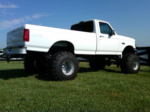 1997 ford f350 lifted 39.5" super swampers clean truck