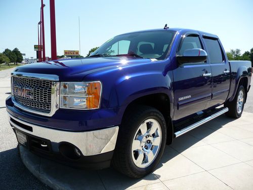 2010 gmc 1500 sle * crew cab* chrome package* save thousands* low miles*