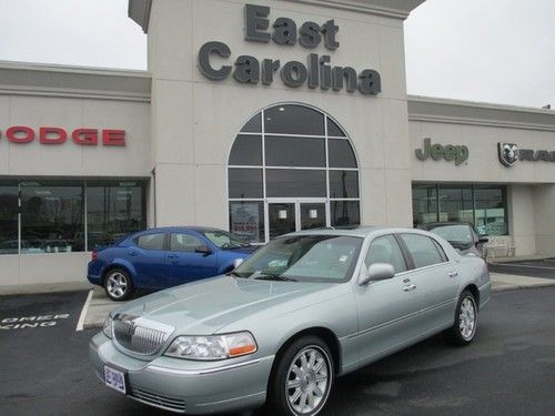 2007 lincoln town car signature limited sunroof leather we finance