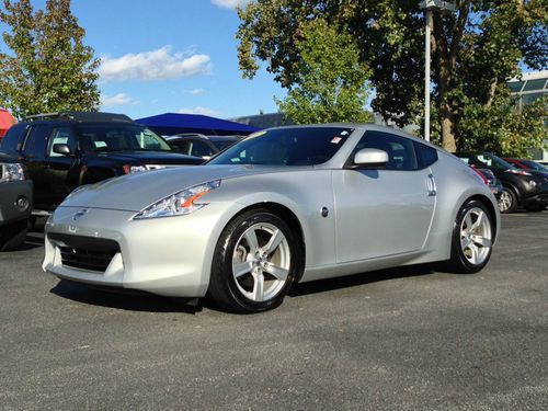2012 nissan 370z touring 6-speed coupe only 17k miles! nissan certified! wow!!!!