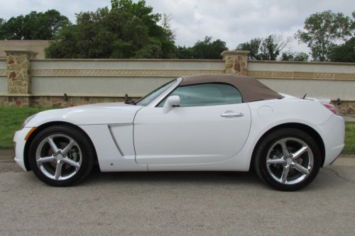Convertible, red line edition, 18&#034; polished wheels, power equip, am/fm/cd