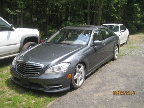 Mercedes benz s550 4-matic amg package low miles.