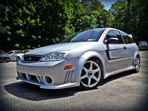 2005 ford focus saleen edition #51 of 200 very sporty