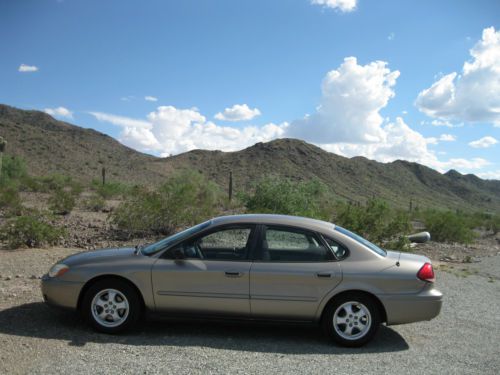 2005 ford taurus se sedan, 2- owner! car-fax cert. cold a/c, full pwr. 3.0 v-6!