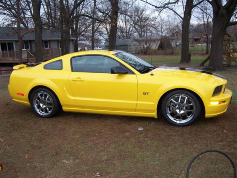 Ford: mustang gt premium coupe 2-dr