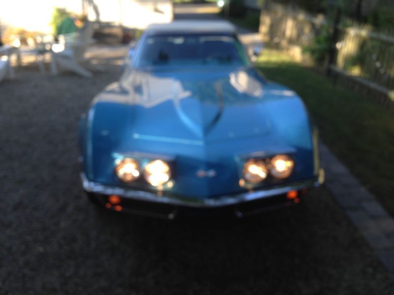 1969 chevrolet corvette lemans bluebluewhite