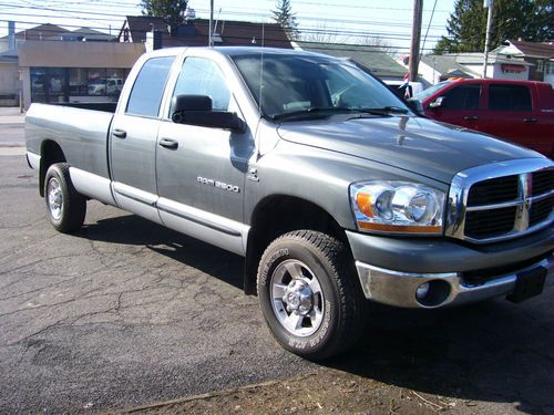 2006 dodge ram 2500 4x4 diesel 4 door