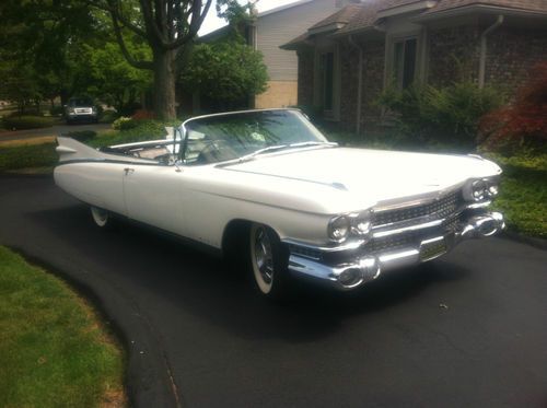 1959 cadillac eldorado biarritz convertible  ***exc cond.***  parade boot