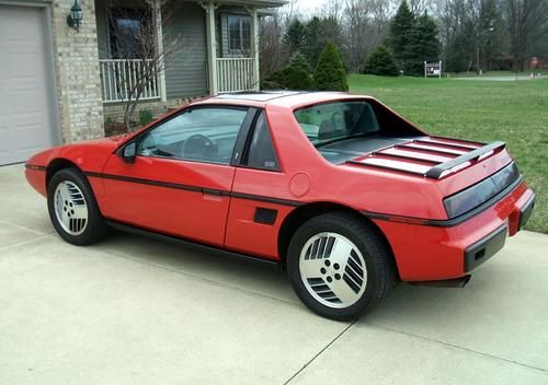 First-edition 4-speed fiero, museum quality