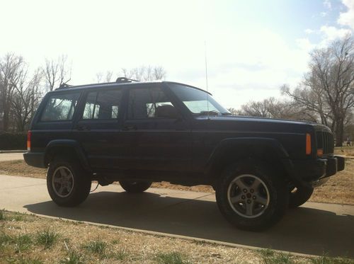 2001 jeep cherokee sport 4x4 lifted low miles