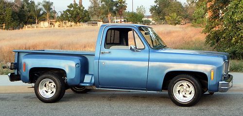 California original,1977 chevy stepside, runs great! 100% rust free, nice truck!