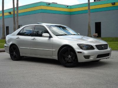 Rare 5 speed manual silver over black leather/suede sunroof clean title