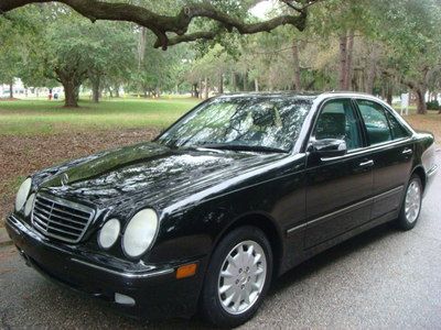 (((( 2000 mercedes-benz e-class 4dr black/gray leather 3.2l great condition))))