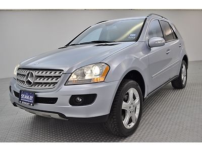 Ml350 4 matic with nav dvd players clean carfax low miles! no reserve