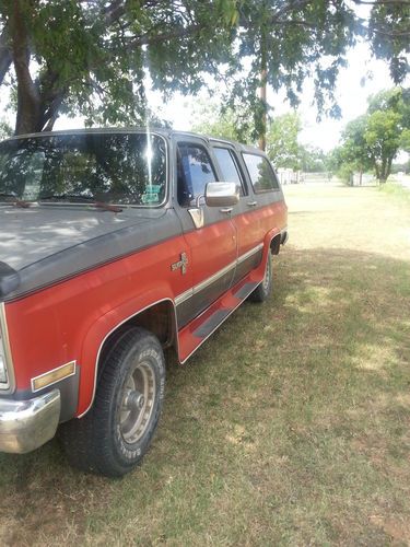 Used 86 Chevy Suburban 4x4 In Eastland Texas United States 86 Chevy Suburban 4x4 Us 5 000 00