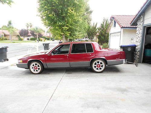 1989 cadillac deville base sedan 4-door 4.5l, w/stock tires &amp; hub caps