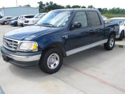 Smoke free crew cab pre-owned clean tow package excellent condition