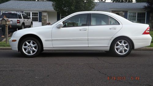 2002 mercedes c  240 one owner!  81704 miles! low miles! great car fax score !!!