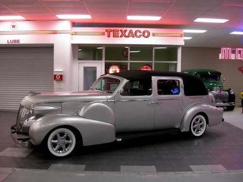 1939 cadillac fleetwood limo