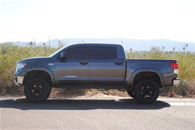 tundra toyota sr5 cab cars 2040 7l extended pickup 2006 door