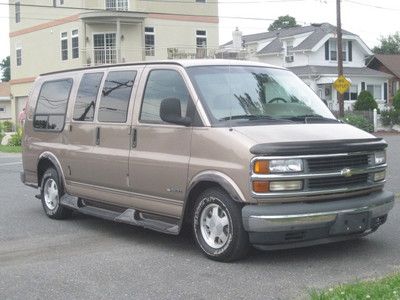1999 chevy express conversion fully loaded leather clean runsgr8 well maintainte