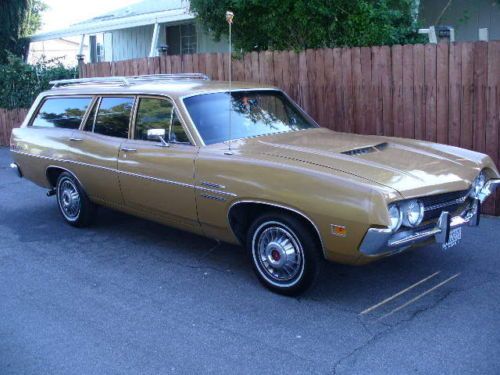 1970 ford fairlane 500 wagon  with very low miles