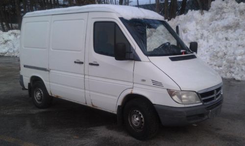 2006 dodge sprinter 118 wb cargo van mercedes diesel