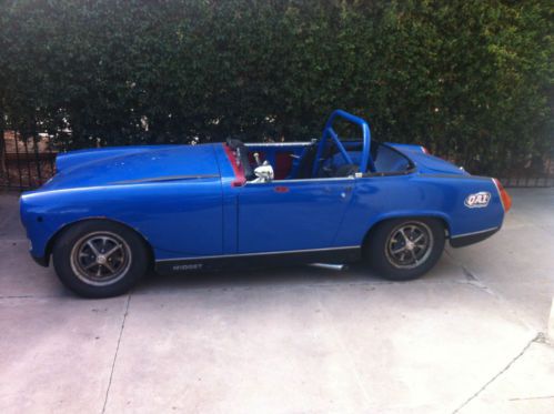 Mg midget race car