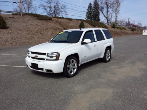 Wow!!!!rare 2007 chevrolet trailblazer ss awd fully loaded!!only 40k miles