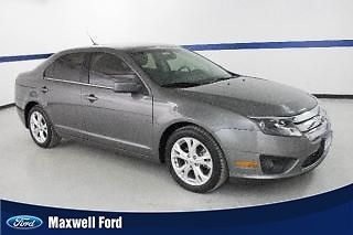 12 fusion se, 2.5l 4 cylinder, auto, cloth, sync, sunroof, clean 1 owner!