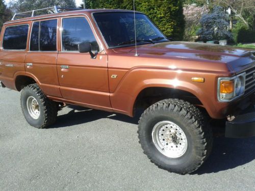 Toyota landcruiser, bj60, 4x4,  solid, rust free, lifted, great shape, 1984
