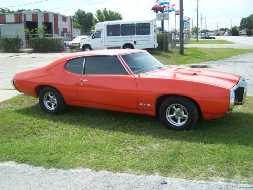 1969 pontiac tempest custom (gto clone)