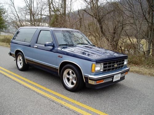 1989 chevrolet s10 blazer . 2wd ..  must see this one .. 4.3 v6 .. ready 2 go ..