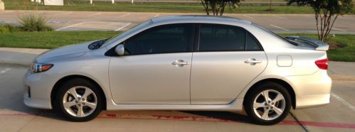 2013 toyota corolla s only 12,600 miles