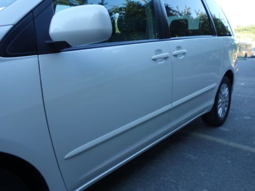 12 Passenger Van For Sale >> Find used TOYOTA SIENNA XLE LEATHER SEATS TV DVD 3RD ROW ... 12 Passenger Van For Sale >> Find used TOYOTA SIENNA XLE LEATHER SEATS TV DVD 3RD ROW ...