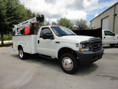 2003 ford f-550 sd 4wd utility with auto crane