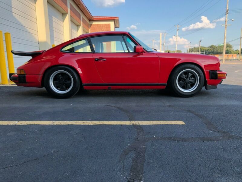 1987 porsche 911 2 door