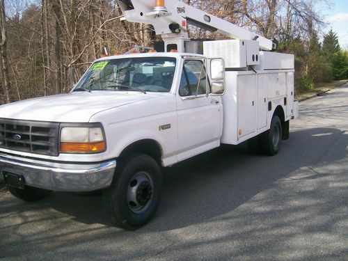 Ford f 450 boom truck with bucket and crane no reserve