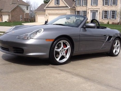 2003 seal gray roadster with 6 speed manual, s model, very clean inside &amp; out!!!