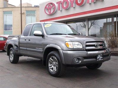 Sr5 access cab tundra, clean carfax, stepside bed, extra clean, low price