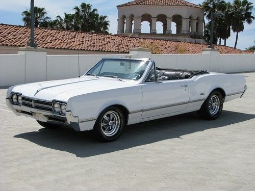 1966 oldsmobile cutlass convertible big block muscle car with bucket seats xlnt