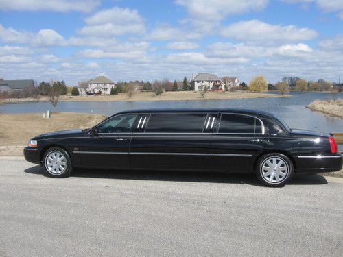 Black stretch 70" limo limousine clean carfax 1 owner corporate owned only 14k!!