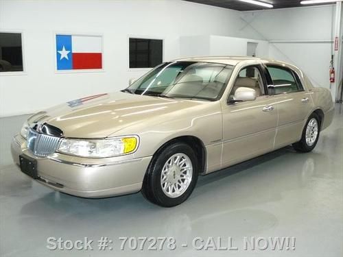 1998 lincoln town car signature series leather only 36k texas direct auto